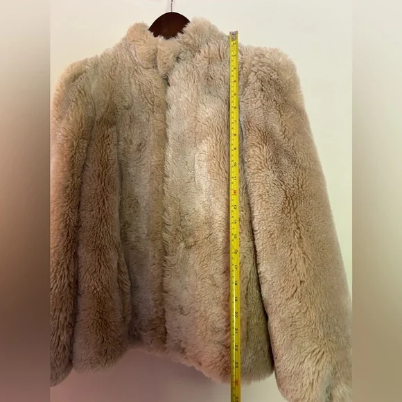 VINTAGE!!! Jordache faux fur and leather coat! - Picture 3 of 16